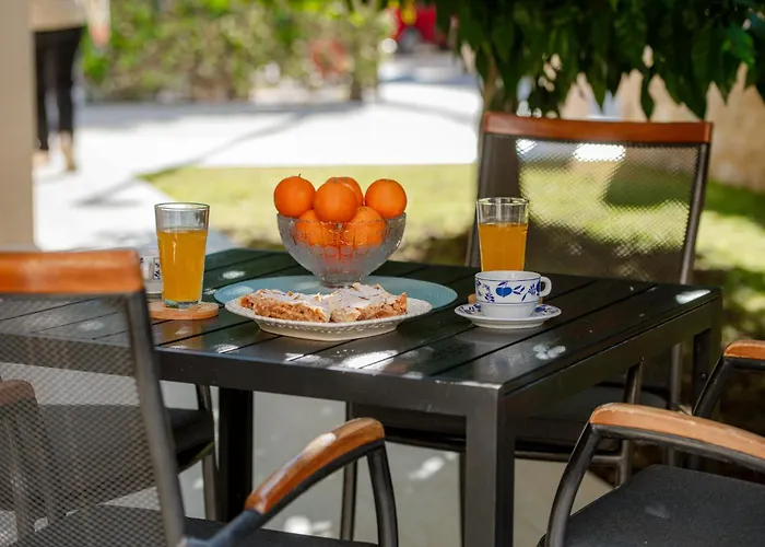 Antares Apartments